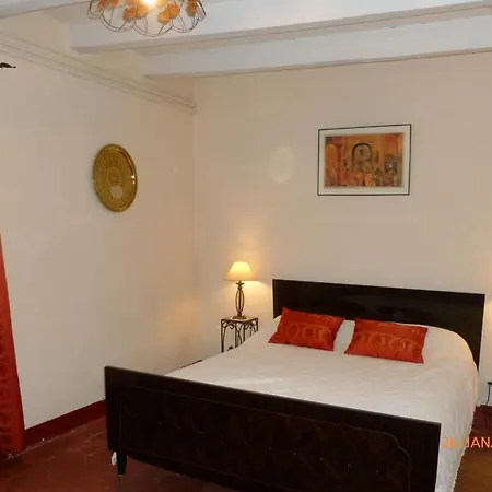 Castalan Hotel