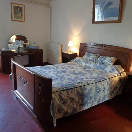 Castalan Hotel